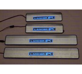 Накладки на пороги с подсветкой Lancer X