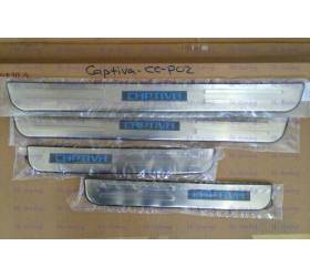 Накладки на пороги с LED Chevrolet Captiva (CC-P02)
